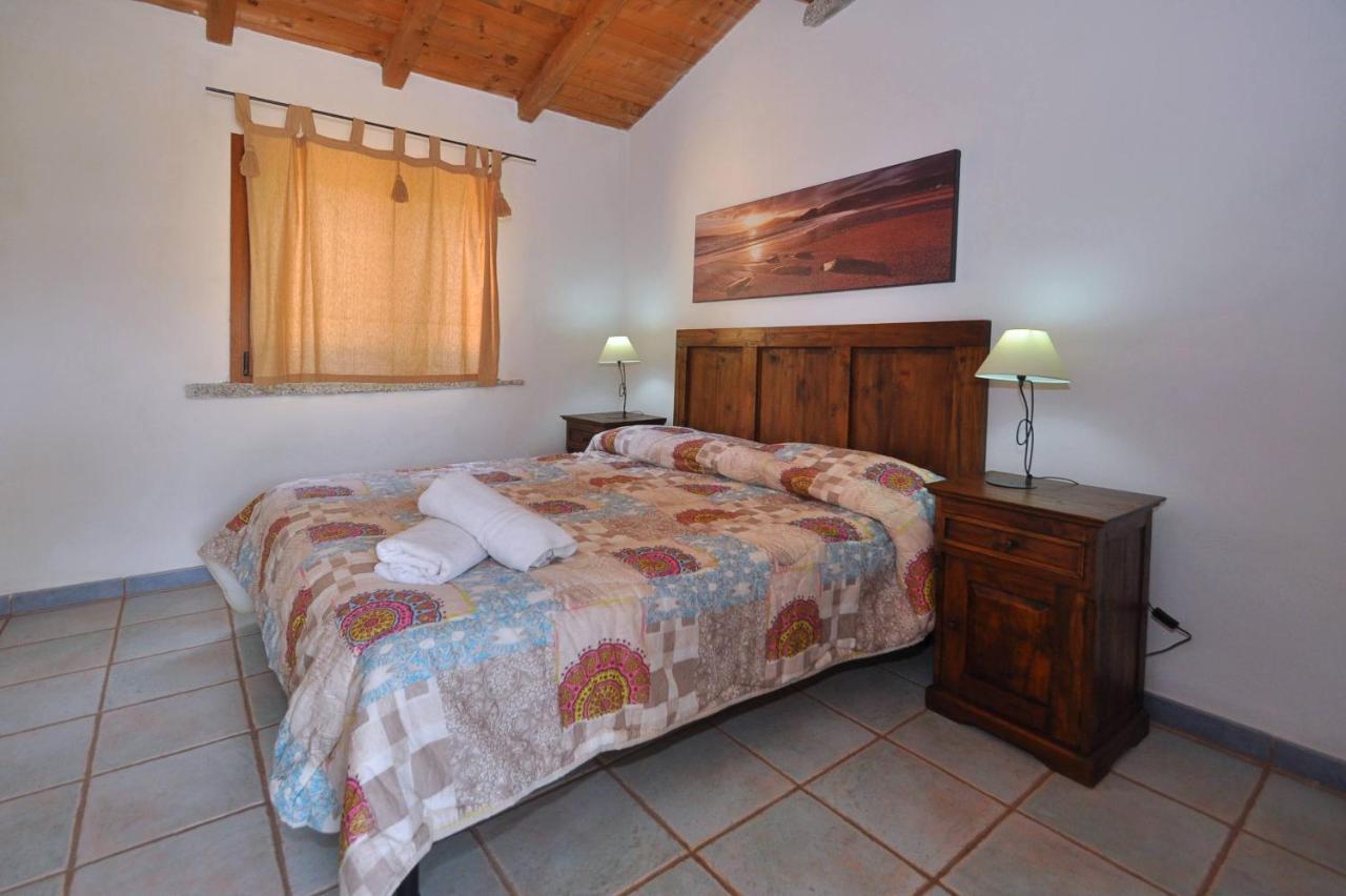 Apartament Mare Di Ginepri Badesi Zewnętrze zdjęcie